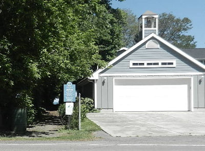 Locus Lane Access Point<br>
(Across From Peters Road)