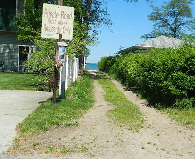 Roat Acres Access Point At Alfred Avenue